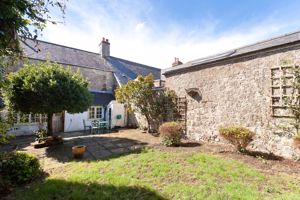 Rear Aspect - click for photo gallery